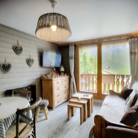 2 Pieces Renove, 4 Pers, Balcon Sud, Les Menuires - Fr-1-178-320 Apartamento
